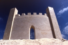 castle-wall-marble